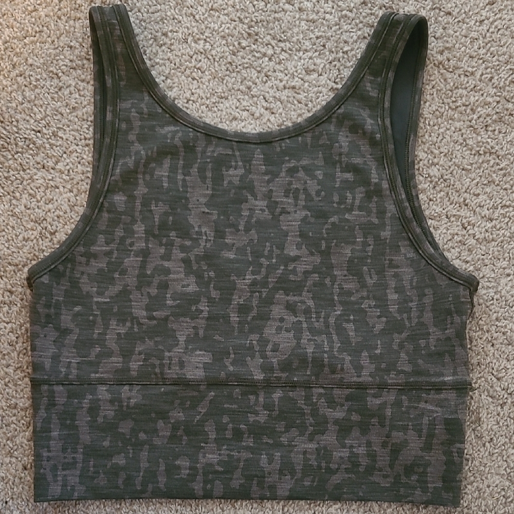lululemon athletica Camouflage Crop Top - Picture 1 of 2